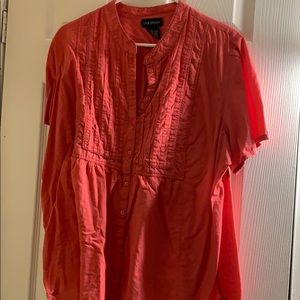 Used women’s light pink button top